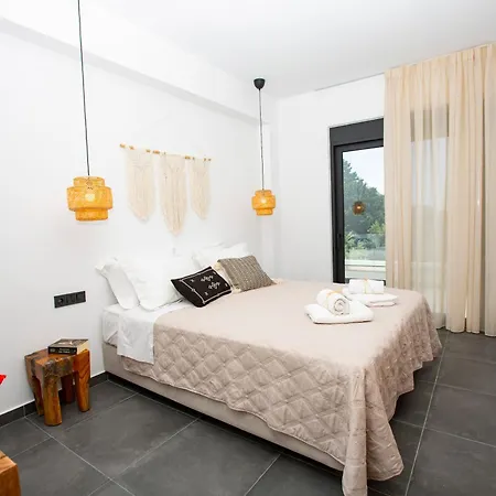 Case de vacanță Laura Afantou