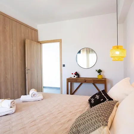 Laura Сasa de vacaciones Afantou