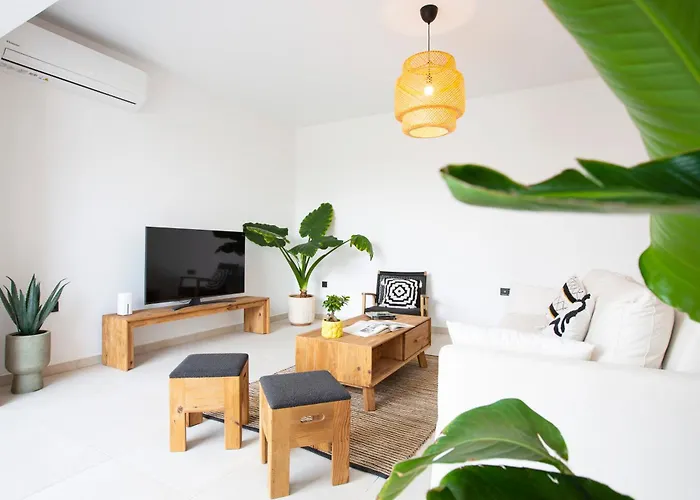 Holiday home Laura *